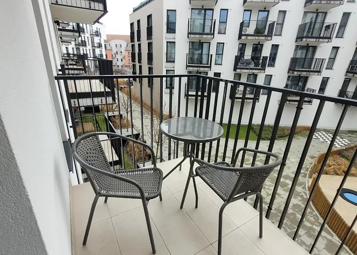 Garbary Retreat With Free Garage Parking! Apartamento Poznań