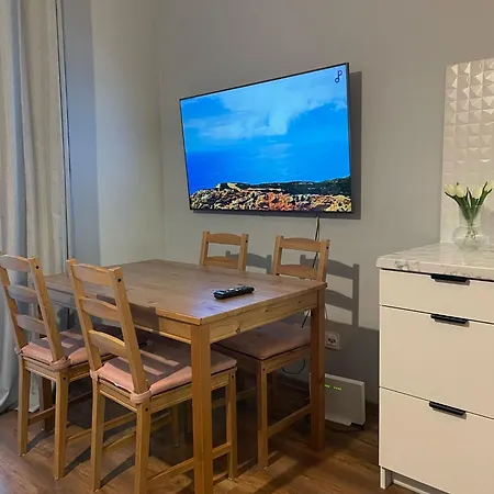 Garbary Retreat With Free Garage Parking! Lejlighed *