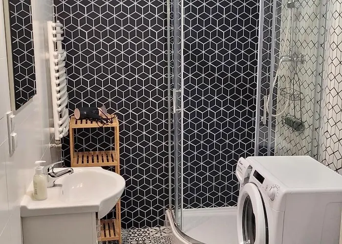 Garbary Retreat With Free Garage Parking! * Poznan